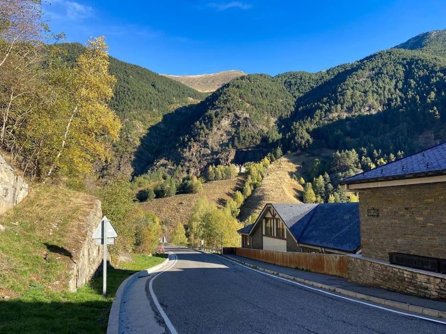 Iconic - A Pie De Pistas En 1 Minuto - Terraza Con Vistas Al Valle Arinsal - Parking Gratis L By Bonesvacances Exterior foto