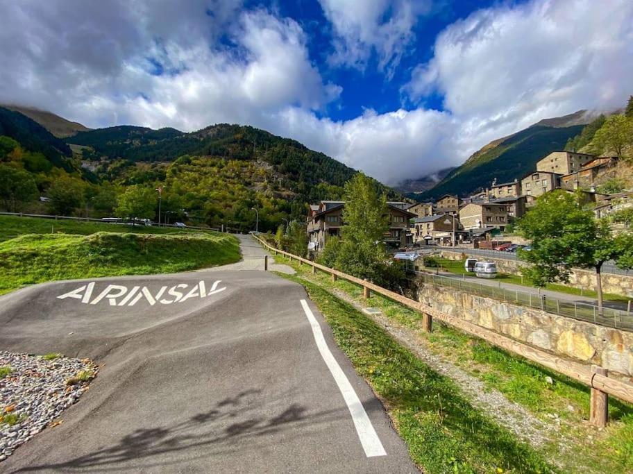 Iconic - A Pie De Pistas En 1 Minuto - Terraza Con Vistas Al Valle Arinsal - Parking Gratis L By Bonesvacances Exterior foto