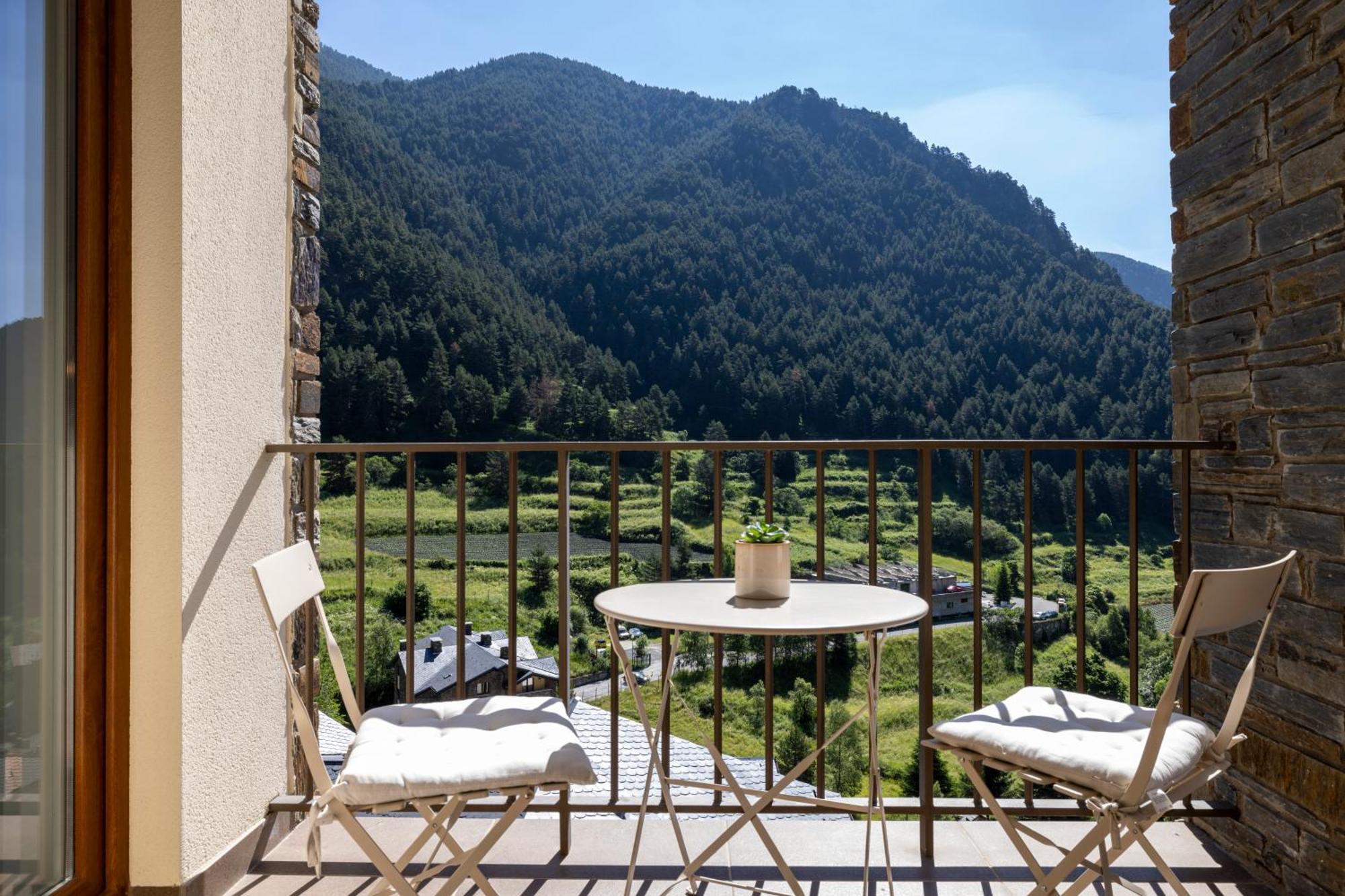 Iconic - A Pie De Pistas En 1 Minuto - Terraza Con Vistas Al Valle Arinsal - Parking Gratis L By Bonesvacances Exterior foto